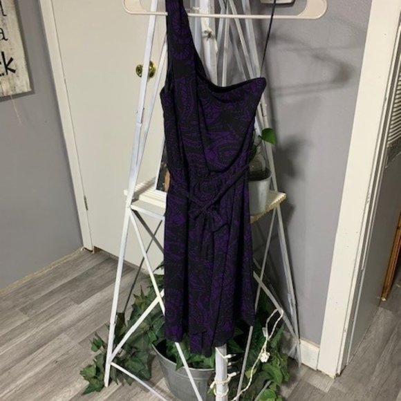 2 for $5-Size XS Black and Purple One Shoulder Dress - Picture 2 of 5